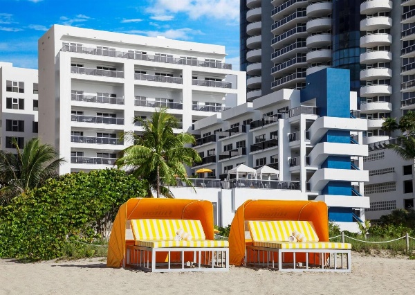 Hilton Cabana Miami Beach Resort image 5